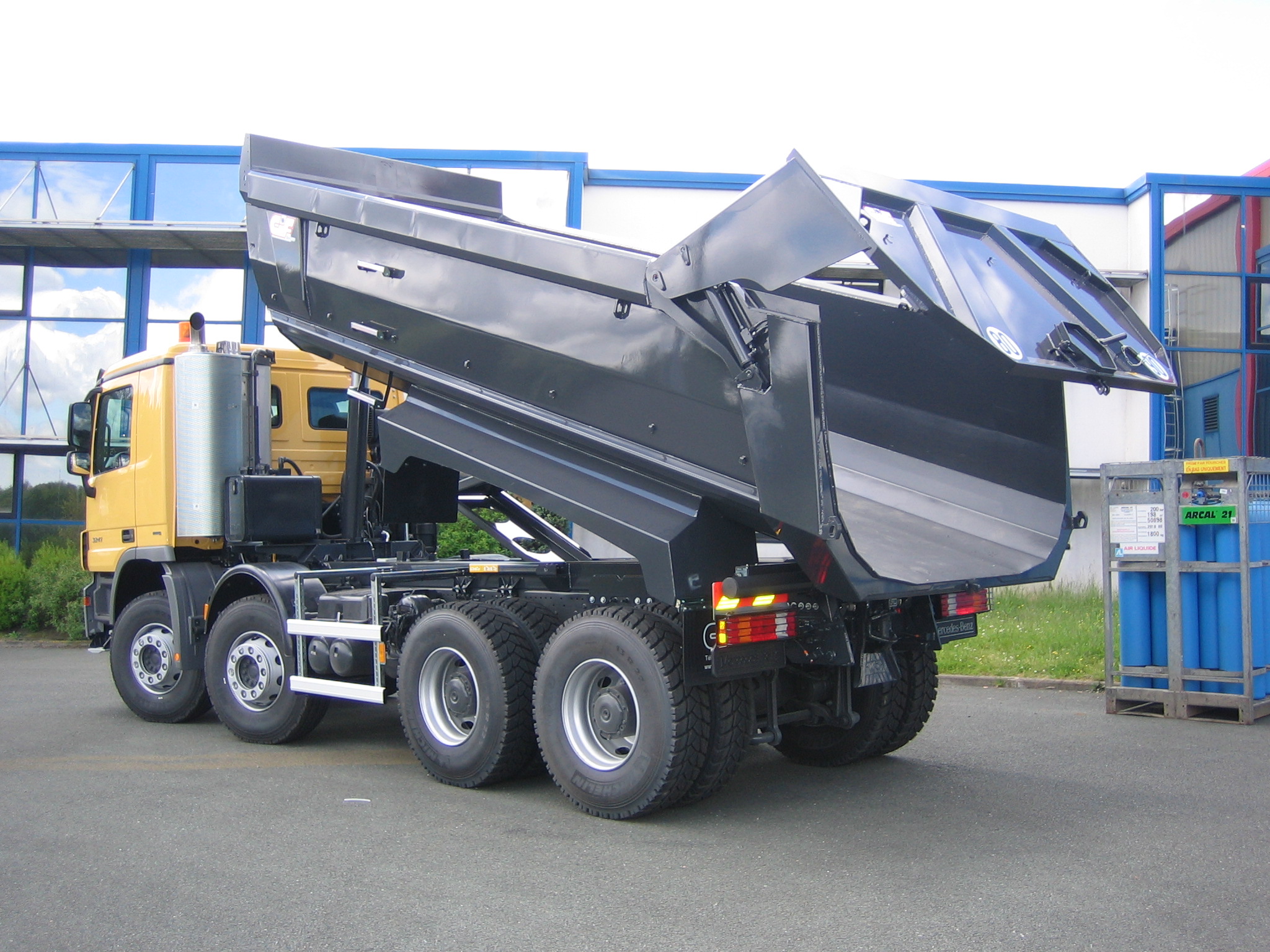 Camion de benne